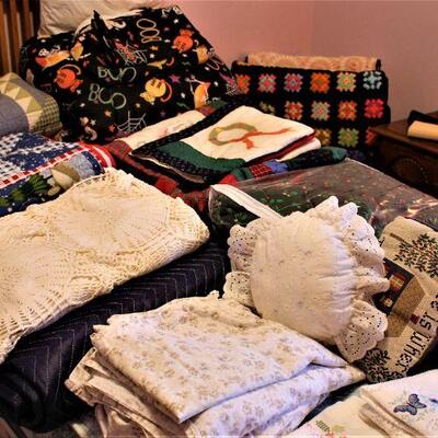 Linens, bedspreads, quilts and more, oh my!!!