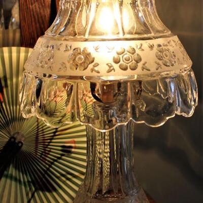A gorgeous lead crystal accent lamp.