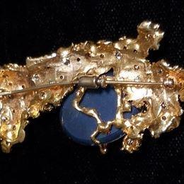 14k Gold Nugget Brooch with 4 carats of Diamonds and a Simulated Opal (weighs over 29grams)