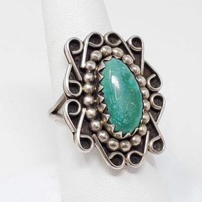 #217 â€¢ Sterling Silver Ring With Turquoise Stone, weighs approx 10.8g and size approx 8