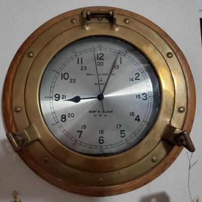 2005	

2 Bell Clock Co. Quartz Slep's Clock
2 Bell Clock Co. Quartz Slep's Clock