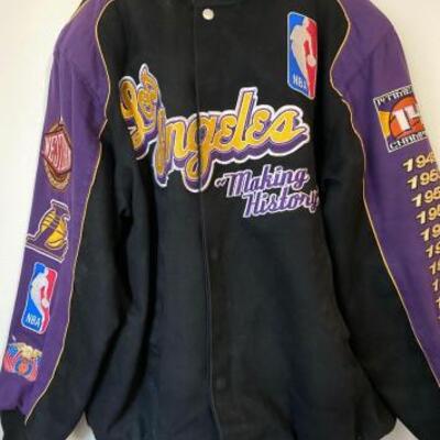 2042	

LA Lakers â€œMaking Historyâ€ Jacket - Size XL
LA Lakers â€œMaking Historyâ€ Jacket - Size XL