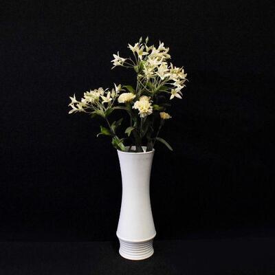 Hyalyn Pottery Vase #448 - 10 3/4