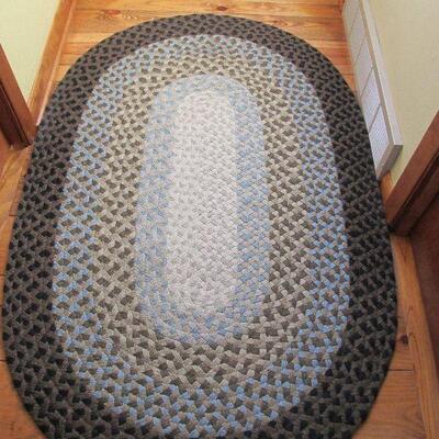 5x3 braided wool rug
