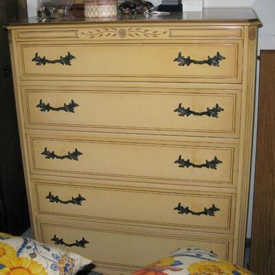 R Way chest of drawers   BUY IT NOW  $ 125.00