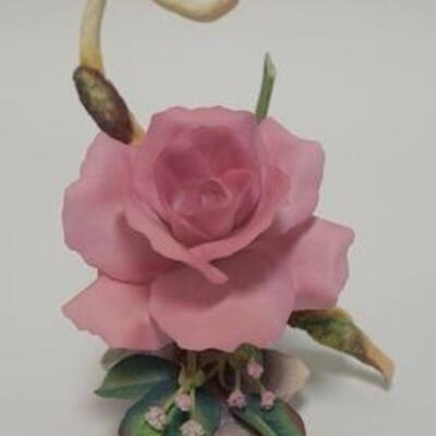 1005	CONNOISSEUR OF MALVERN *BABY TALK ROSE* NO 27/50, CIRCA 1982, COMMEMORATING THE BIRTH OF PRINCE WILLIAM OF WALES
