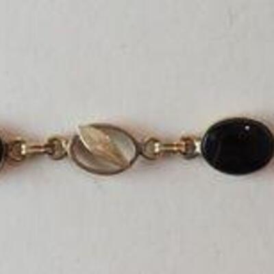 1265	VAN DELL GOLD FILLED ONYX BRACELET, APPROXIMATE WEIGHT WITH STONES IS 6.191 GRAMS	50	100	25	PLEASE PAY ATTENTION FOR DAILY ADDITIONS...