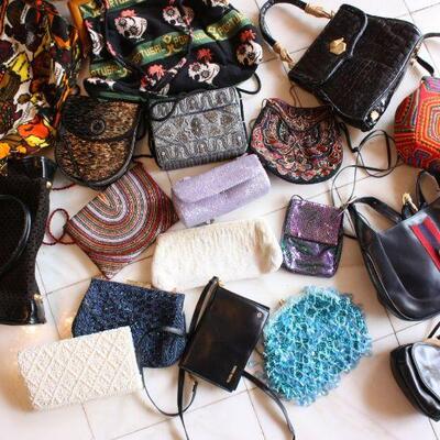 Vintage Women's Handbags and Purses
