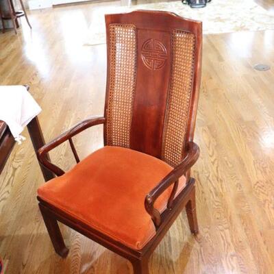 There are 6 of these chairs (only 2 captain chairs) with matching dining room table.