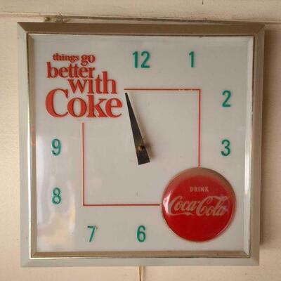 520	
Coca-Cola Clock
Coca-Cola Clock. Measures Approx: 16