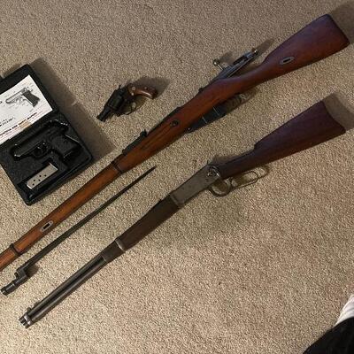 walther ppk 380 , charter arms undercover 38 , MOSIN-Nagant w/bayonet ,  Winchester 94 made in 1927  plus miscellaneous ammunition - no...