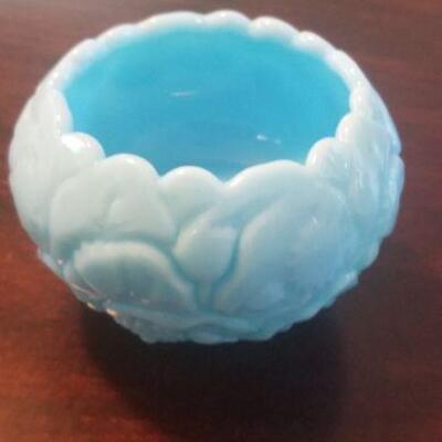 Fenton, blue opalescent rose bowl