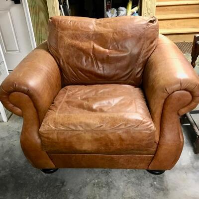 leather armchair $199
44 X 39 X 36