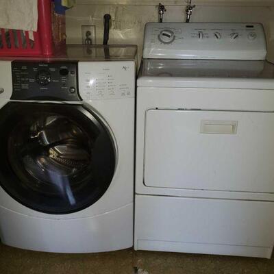 #4000 • Kenmore Washer and Dryer