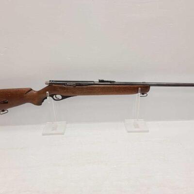 1114	

Wards Western Field 14M/488A 22LR Semi-Auto Rifle
Serial Number: 2antique Barrel Length: 23.5"