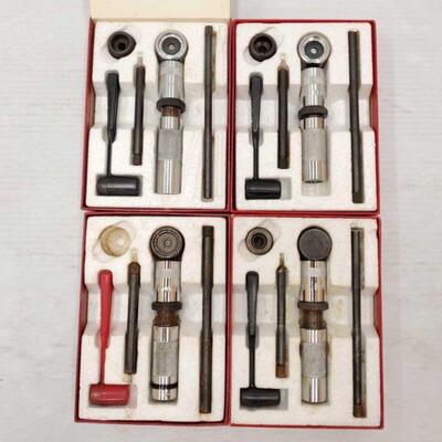 2044	

4 Lee Loader Reloading Kits
4 Lee Loader Reloading Kits