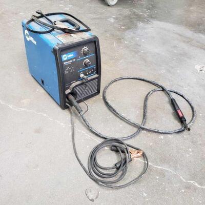 3302	

Miller Millermatic 135 115v Wire Welder
Miller Millermatic 135 115v Wire Welder