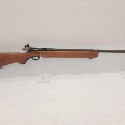 1106	

Mossberg 44 US 22LR Bolt Action Rifle
Serial Number: 121348 Barrel Length: 26"