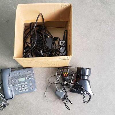 3202	

Electronics
Telephone. Loud Speaker. Chargers. HDMI Cables