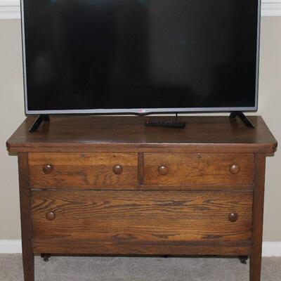 Antique Oak 3-Drawer Lowboy Chest. (40â€W x 19â€D x 26 1/2â€H).  LG 42 â€œ Flat Screen.  TV Model 42LB5600...