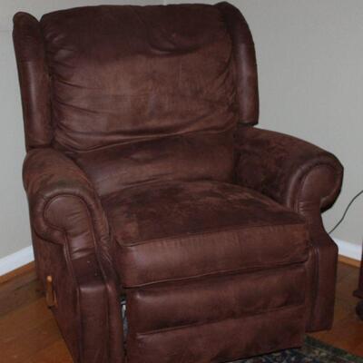 Bassett John Elway Chocolate Brown Leatherette Recliner
