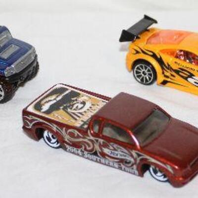 HOT WHEELS :  #111 2003 Sega Game Series Phaeton,   
2003 Hummer Rockster,  Steel Flame Pickup Truck Country Music Spectacular 2004...