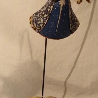 Jim Shore Nativity Angel (17" H) Bible  ( 7" x 5")