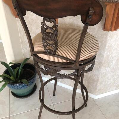 Elegant wrought Iron and wood bar stools (2)
