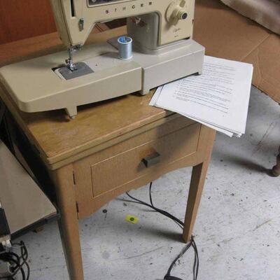 Vintage Sewing Machine & Cabinet