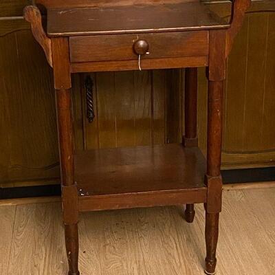 https://www.ebay.com/itm/124579854046	TR8073 Antique Wash Stand Table Estate Sale Pickup		BUY-IT-NOW	 $65.00 
