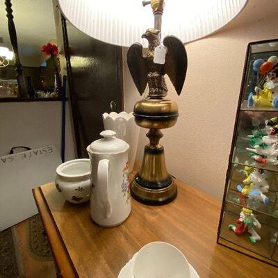 https://www.ebay.com/itm/124579748052	TR8051 Eagle Lamp #1 - Estate Sale Pickup		BUY-IT-NOW	 $45.00 
