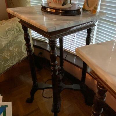 https://www.ebay.com/itm/114691597082	TR8046 White Marble Top Table Estate Sale Pickup #2		BUY-IT-NOW	 $45.00 
