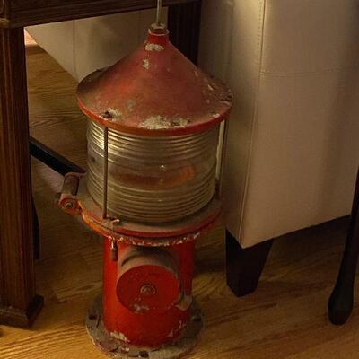https://www.ebay.com/itm/124578467007	TR8059 Tideland Antique Marine Lamp Estate Sale Pickup		BUY-IT-NOW	 $395.00 
