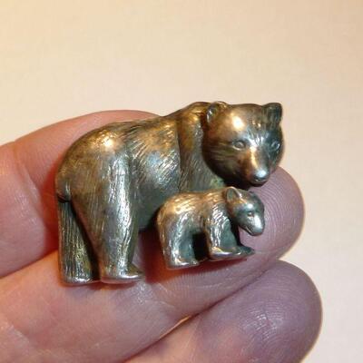 Sterling bear pin
