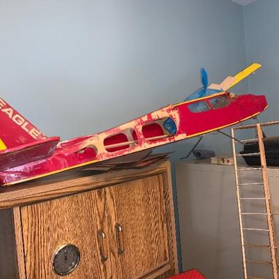 MODLE WOOD AIRPLANE