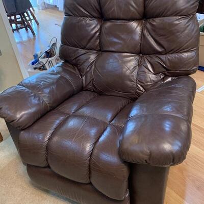 Leather recliner, comfy reclines well 