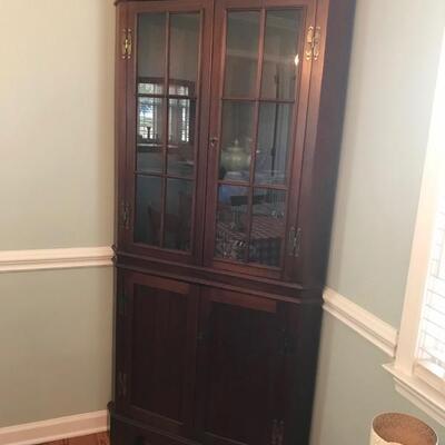 Corner cabinet $395
37 X 16 X 80
