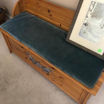 Storage bench
