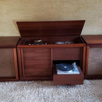 Incredible MCM Barzilay Console Stereo Cabinet with a McIntosh MX110 Stereophonic Tuner Preamplifier, McIntosh MC-225 Stereo Vacuum Tube...