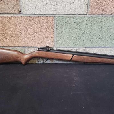 #974 â€¢ Crossman Model 392PA .22 Cal BB Gun