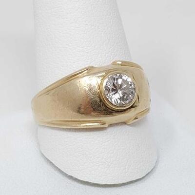 256	

14k Gold Ring With Diamond, 7.8g
Weighs Approx 7.8g. Diamond Size .85ct. Size 12.