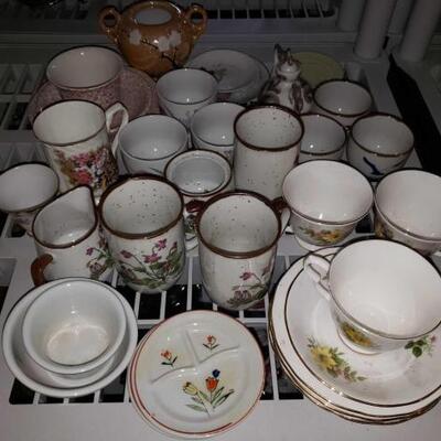 #4008 â€¢ Royal Kent China, Felicity Burleigh China, and other japanese made glassware