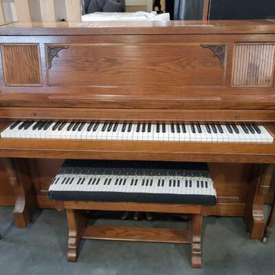 #1002 • Everett Piano