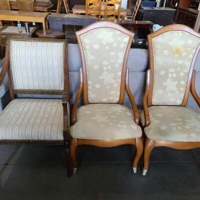 2060 â€¢ 3 Wooden Chairs