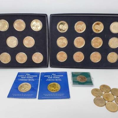 #714 â€¢ 28 Sacagawea Quarters And 2 Kennedy Half Dollars