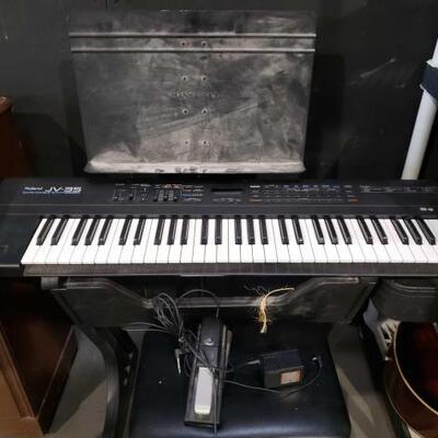 #1006 â€¢ Roland JV-35 Synthethizer
