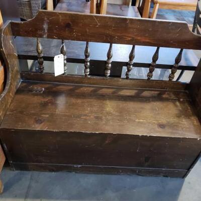 #2278 • Wooden Bench measures approx 