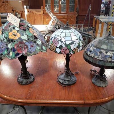 #3058 • 3 Lamps sizes range from 19'x25
