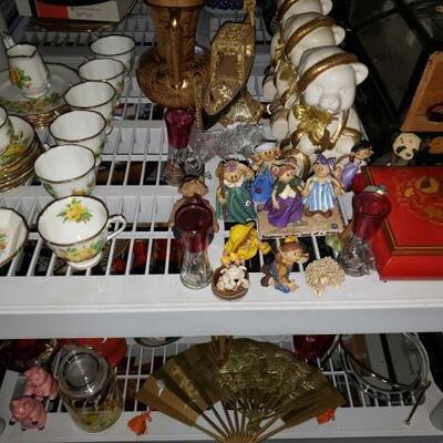 #4036 â€¢ Royal Albert Glassware, Jordan Gifts character collectibles, Jewlery Box, Glass Decorations, and more