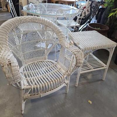 #2042 â€¢ Wicker Chair And End Table
